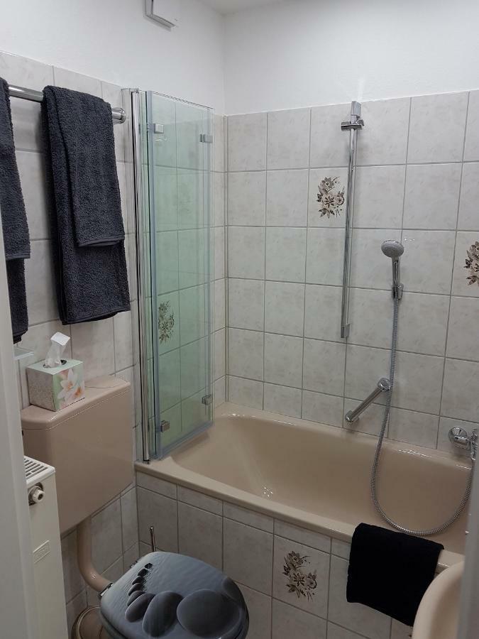 Apartment Alt-Refrath Bergisch Gladbach Eksteriør billede