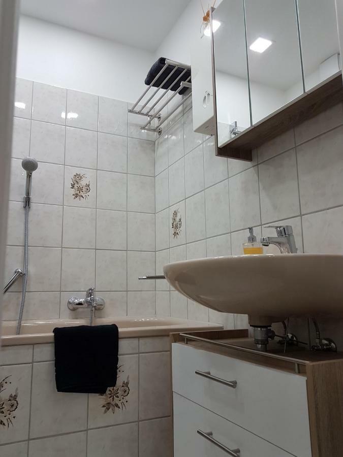 Apartment Alt-Refrath Bergisch Gladbach Eksteriør billede
